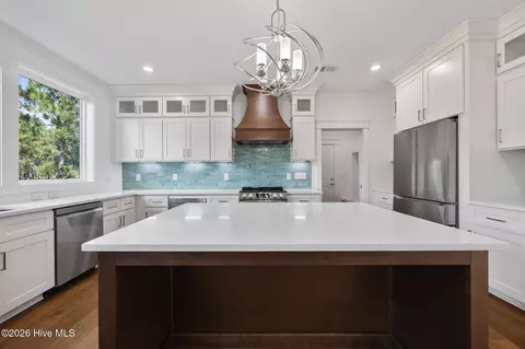 Kitchen - 2 Innisbrook Pl, Pinehurst, NC 28374 photo 2 of 6