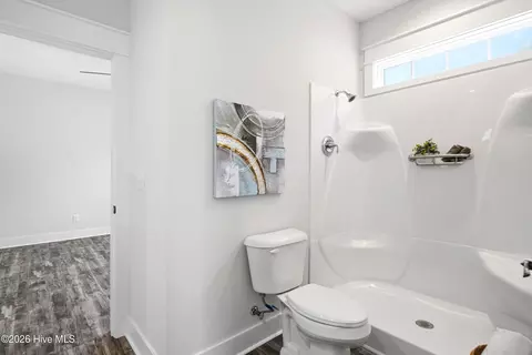 Bath - 312 Loder Ave, Wilmington, NC 28409 photo 7 of 7