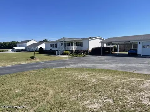 4165 Five Points Rd, La Grange, NC 28551