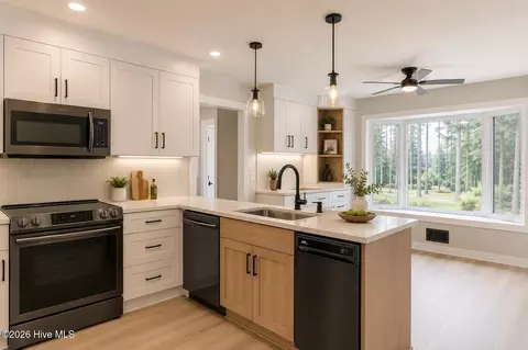 Kitchen - 3480 Evans To Locks Rd, Martinez, GA 30907 photo 7 of 10