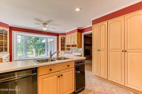 Kitchen - 3480 Evans To Locks Rd, Martinez, GA 30907 photo 8 of 10