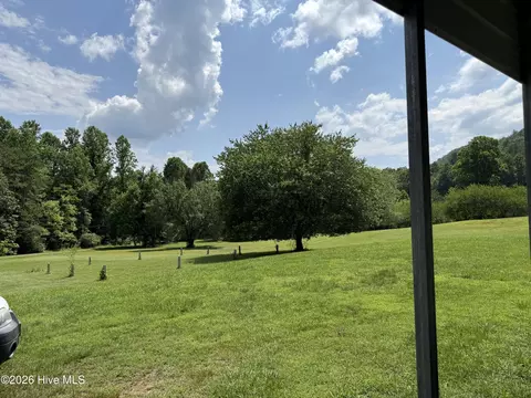 562 Rhea Branch Rd, Marble, NC 28905 photo 10