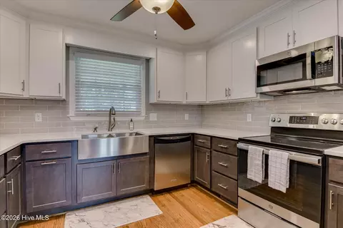 Kitchen - 604 Aumond Rd, Augusta, GA 30909 photo 2 of 5
