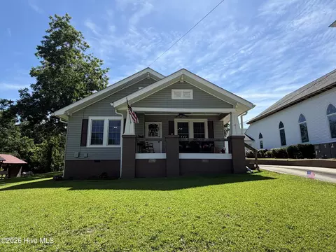 212 N Peachtree St, Lincolnton, GA 30817