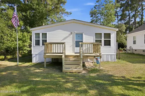 655 Brookneal St SE, Bolivia, NC 28422