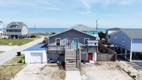 1518 Easy St #A - D, Surf City, NC 28445