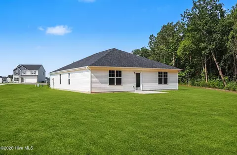 Exterior - 11 Baxley Dr, Dunn, NC 28334 photo 6 of 7