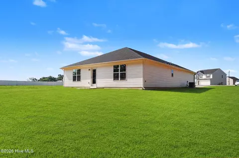 Exterior - 11 Baxley Dr, Dunn, NC 28334 photo 7 of 7