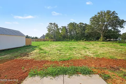 Exterior - 20 Boston River Dr, Dunn, NC 28334 photo 3 of 5