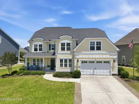 425 Lanyard Dr, Newport, NC 28570