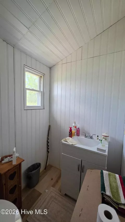 111 Blanche St, Chadbourn, NC 28431 photo 6