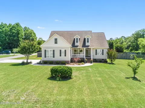 17 Jenn Rd, Burgaw, NC 28425