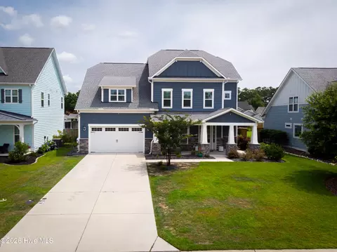 332 Aurora Pl, Hampstead, NC 28443