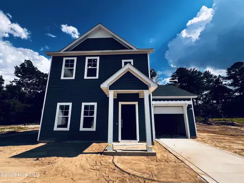 541 Bartley St, Vass, NC 28394