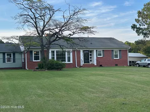 Exterior - 411 E Green St, Macclesfield, NC 27852 photo 1 of 4