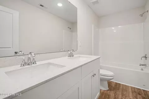 Bath - 26 Baxley Dr, Dunn, NC 28334 photo 2 of 2