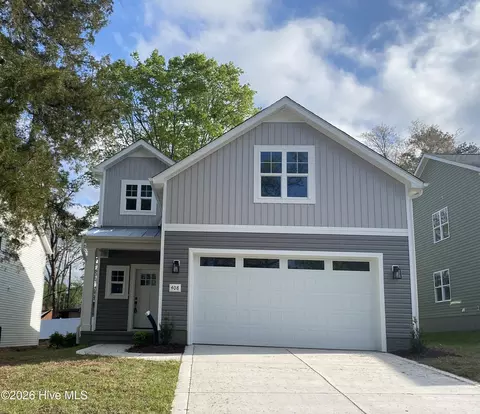 408 Summit St, Aberdeen, NC 28315