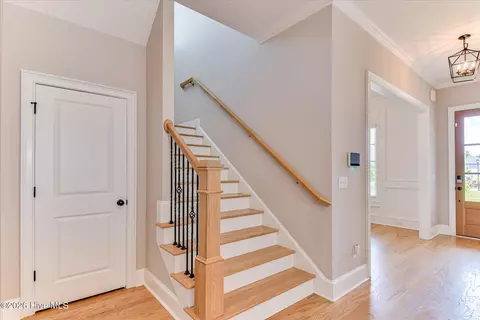 Entry Way - 427 Woodlawn St, Evans, GA 30809 photo 3 of 5