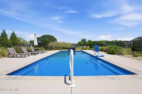 Exterior - 6208 Devonshire Dr, Wilson, NC 27896 photo 8 of 12
