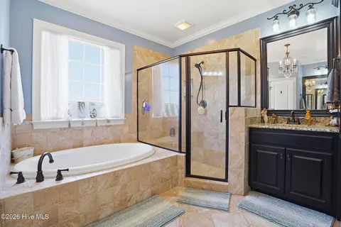 Bath - 6208 Devonshire Dr, Wilson, NC 27896 photo 3 of 7