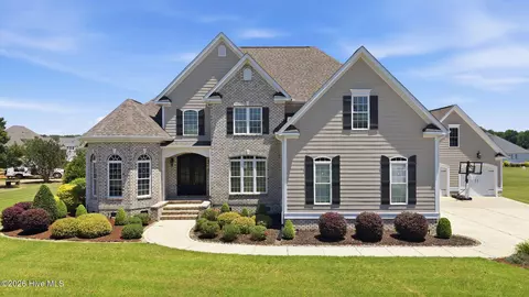 6208 Devonshire Dr, Wilson, NC 27896