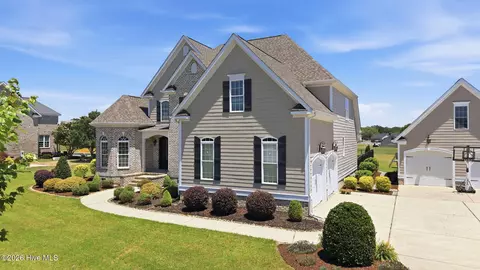 Exterior - 6208 Devonshire Dr, Wilson, NC 27896 photo 2 of 12