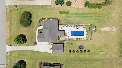 View/Area - 6208 Devonshire Dr, Wilson, NC 27896 photo 4 of 6