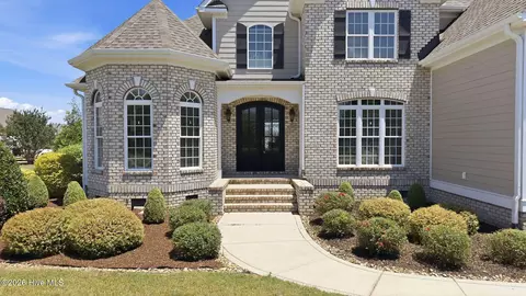 Exterior - 6208 Devonshire Dr, Wilson, NC 27896 photo 4 of 12