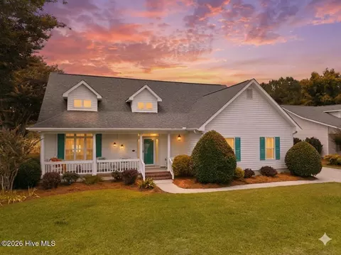 117 Carefree Ln, Morehead City, NC 28557