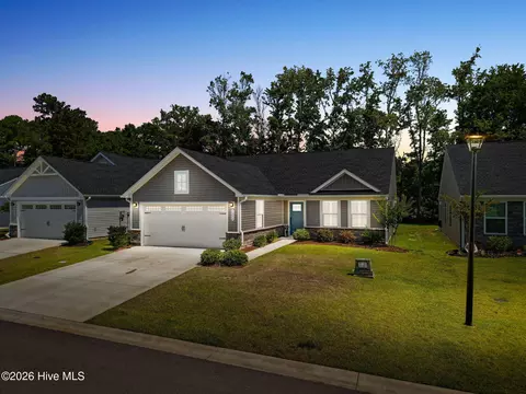 1236 Hickmans Branch Dr NW, Calabash, NC 28467