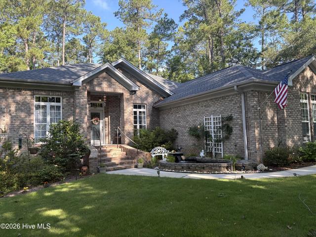 665 Jackeys Creek Ln SE, Leland, NC 28451