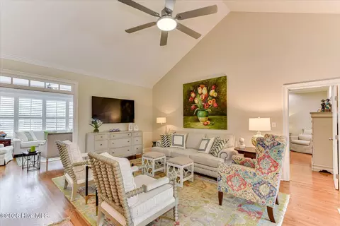 Living - 4176 Pellary Pl, Evans, GA 30809 photo 2 of 3