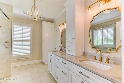 Bath - 4176 Pellary Pl, Evans, GA 30809 photo 1 of 4