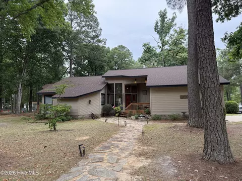 4605 Dewfield Dr N, Wilson, NC 27896