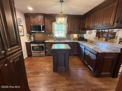 Kitchen - 2813 Deer Trail Rd, Thomson, GA 30824 photo 1 of 4