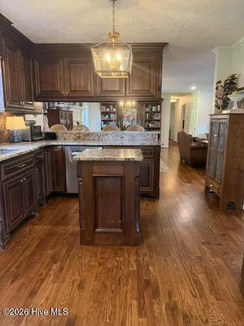 Kitchen - 2813 Deer Trail Rd, Thomson, GA 30824 photo 3 of 4