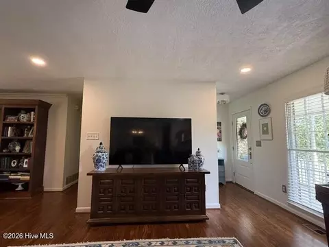Entry Way - 2813 Deer Trail Rd, Thomson, GA 30824 photo 1 of 2