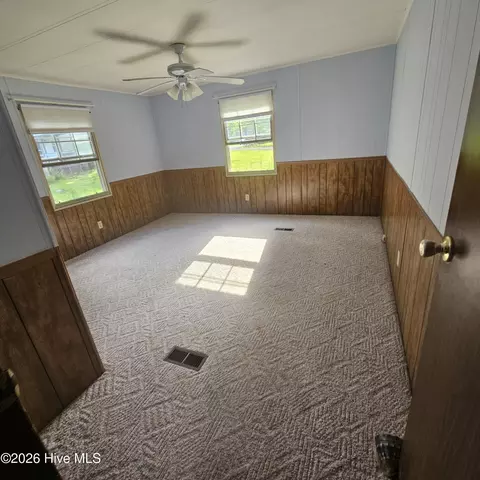 209 Queens Rd, Hubert, NC 28539 photo 8