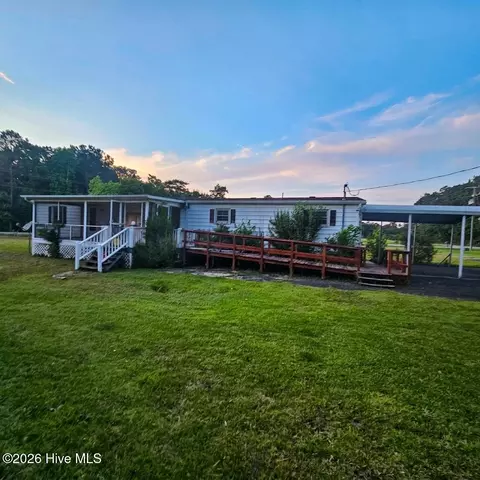 209 Queens Rd, Hubert, NC 28539 photo 2