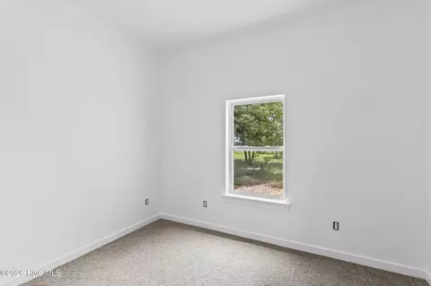 Bedroom - 1184 Sylvan Grove Rd, Stapleton, GA 30823 photo 3 of 5