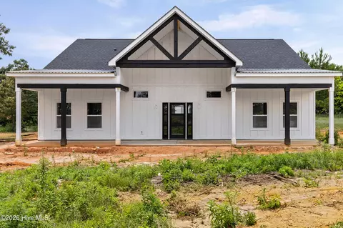 Exterior - 1184 Sylvan Grove Rd, Stapleton, GA 30823 photo 2 of 4