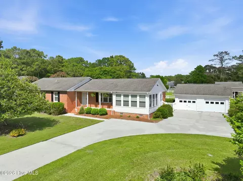 626 W Firetower Rd, Swansboro, NC 28584