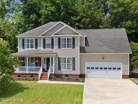 4133 River Chase Dr, Greenville, NC 27858