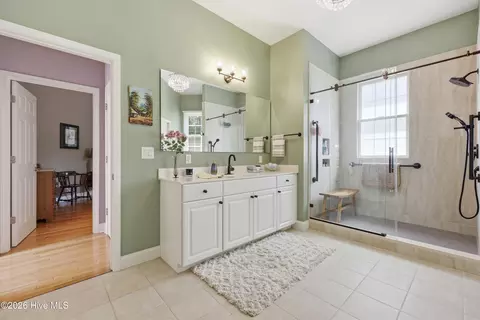 Bath - 195 Canter Ln, Pinehurst, NC 28374 photo 4 of 7