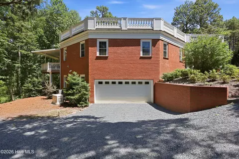Exterior - 195 Canter Ln, Pinehurst, NC 28374 photo 8 of 11