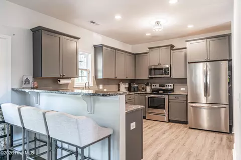 Kitchen - 104 Sierra Dr, Cameron, NC 28326 photo 4 of 4