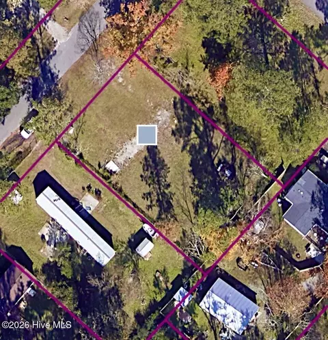 7012 Chewning St, Wilmington, NC 28411