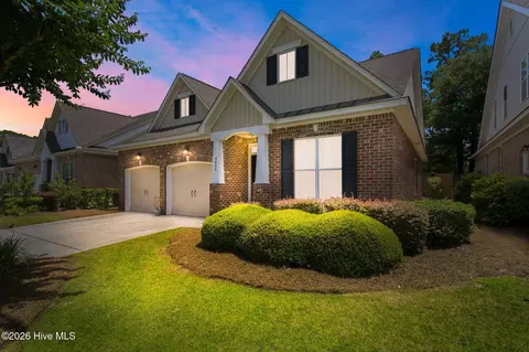 5032 Whitner Dr, Wilmington, NC 28409