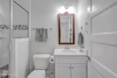 Bath - 101 Teal Cir, Hampstead, NC 28443 photo 1 of 6