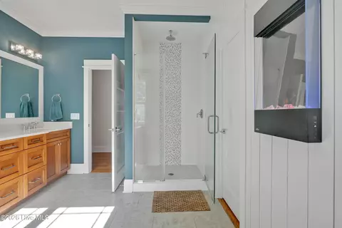 Bath - 101 Teal Cir, Hampstead, NC 28443 photo 5 of 6
